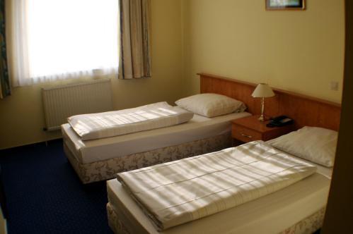 Albatros Airport Hotel เมอร์เฟลเดน-วาลล์ดอร์ฟ ห้อง รูปภาพ